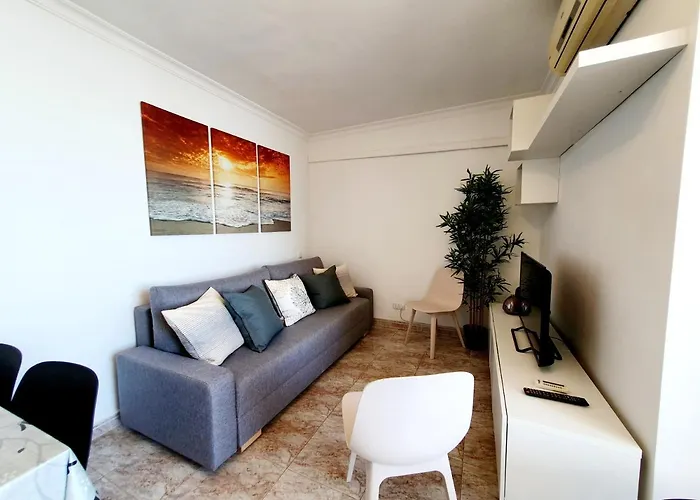 Marina View Apartment *