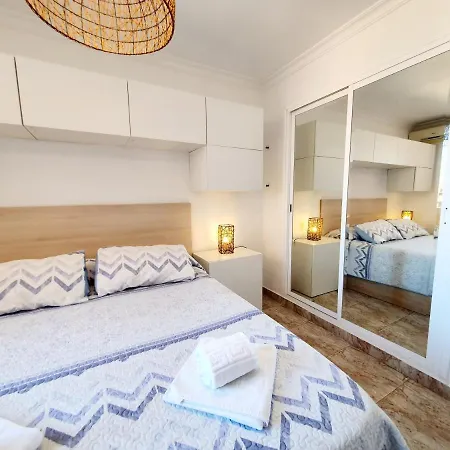 Marina View Apartment *